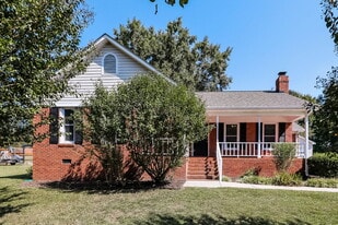 925 Cameron Ct in Monroe, NC - Building Photo