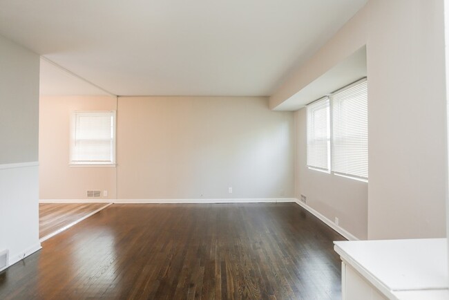 3500 Ruysser Rd in Kansas City, MO - Building Photo - Building Photo