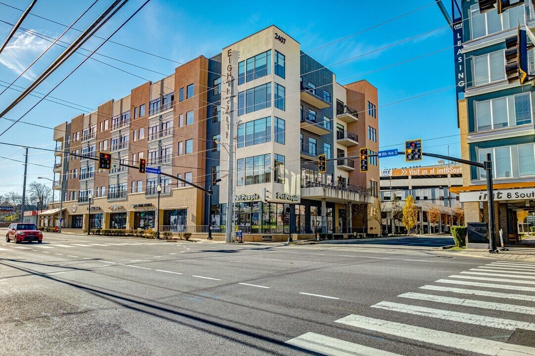 2407 8th S in Nashville, TN - Building Photo