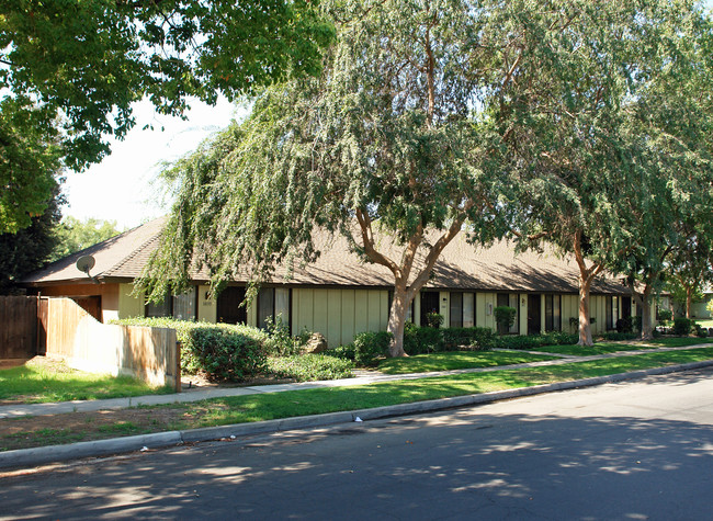 The Olive Branch in Fresno, CA - Foto de edificio - Building Photo