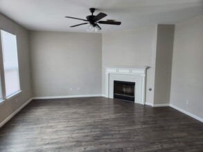 1601 Briar Hill Dr in Georgetown, TX - Building Photo - Building Photo