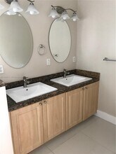 5988 SW 8th St in West Miami, FL - Building Photo - Building Photo