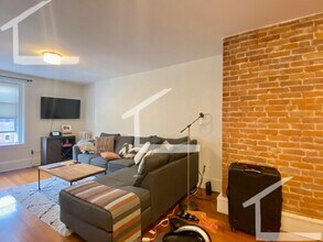 89 Harvard St in Brookline, MA - Building Photo - Building Photo
