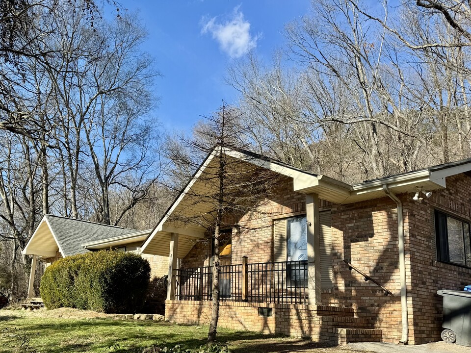 1441 Palisades Rd, Unit 1441 in Signal Mountain, TN - Building Photo