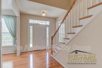 1410 Fairfax Woods Dr in Apex, NC - Building Photo - Building Photo