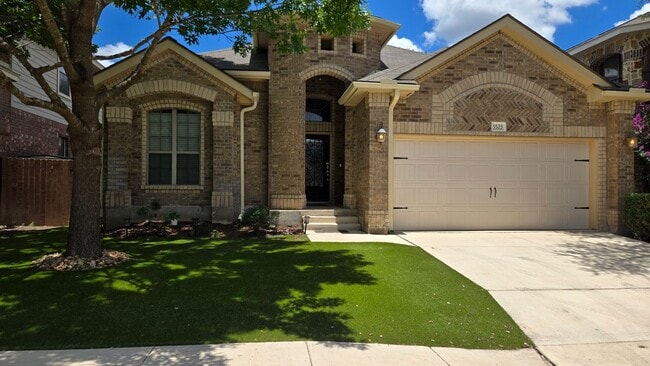 property at 5523 Cross Pond