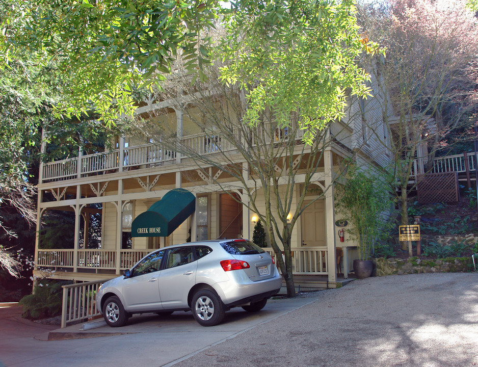 9 Creek Ln in Mill Valley, CA - Building Photo