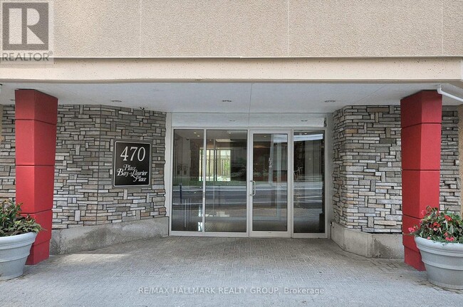 470-1470 Laurier Ave W in Ottawa, ON - Building Photo - Building Photo