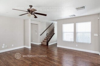 686 Point Bluff St in Henderson, NV - Building Photo - Building Photo