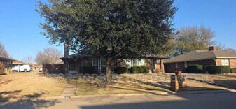 1210 Fairhaven Dr in Mansfield, TX - Building Photo
