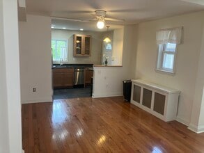 430 E Franklin St, Unit first floor in Media, PA - Foto de edificio - Building Photo