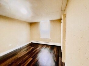 133 Kimball Ave in Revere, MA - Building Photo - Building Photo