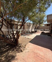 4460 E Dianthus Pl in Tucson, AZ - Building Photo - Building Photo