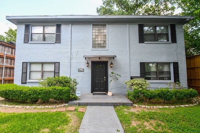 property at 4623 Yupon St