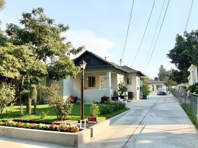 520 Cypress Ave in Pasadena, CA - Building Photo - Building Photo