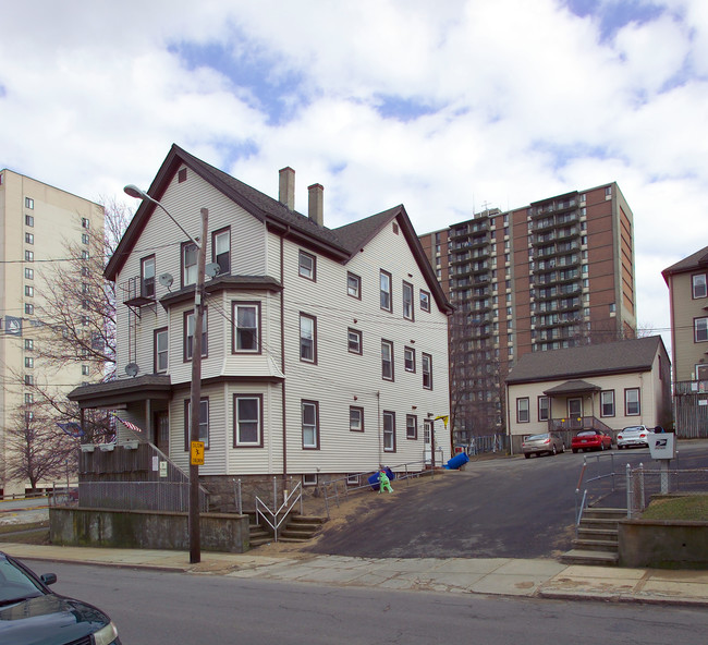 190-208 Canal St in Fall River, MA - Building Photo - Building Photo