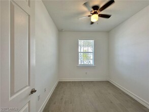 43860 Blue Heron Ln in Punta Gorda, FL - Foto de edificio - Building Photo