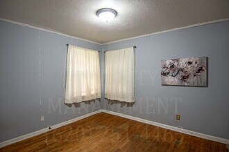 1109 W 9th St in Coffeyville, KS - Building Photo - Building Photo