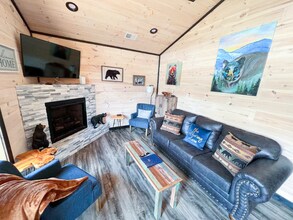 4227 Round Top Way in Sevierville, TN - Building Photo - Building Photo