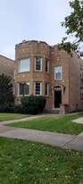 5228 W Hutchinson St, Unit 2 in Chicago, IL - Building Photo