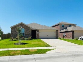 1201 Lombardy Dr in Princeton, TX - Building Photo