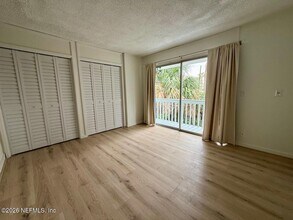 222 7th St in Atlantic Beach, FL - Building Photo - Building Photo