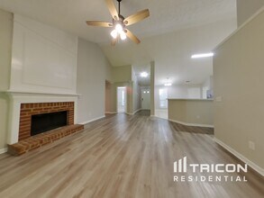 7070 Springgrove Ct in Austell, GA - Building Photo - Building Photo