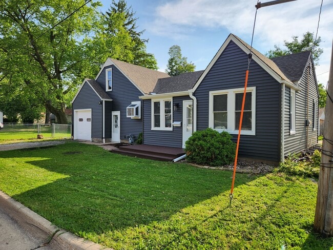 property at 1126 28th St