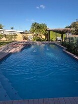 10720 SW 43rd Ln in Miami, FL - Building Photo