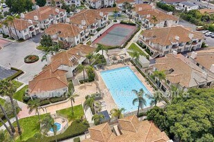 505 Lands End Way in Oceanside, CA - Building Photo