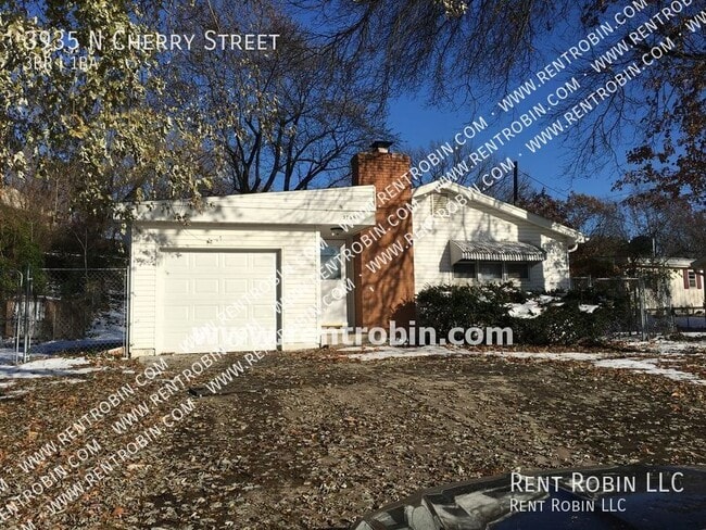 property at 3935 N Cherry St