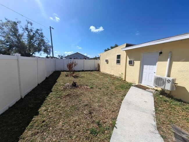 1205 Ave I in Haines City, FL - Building Photo - Building Photo