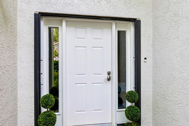 16100 W Bay Dr in Jupiter, FL - Building Photo - Building Photo