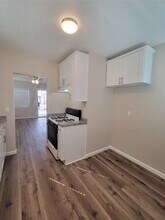 5729 California Ave in Long Beach, CA - Building Photo - Building Photo