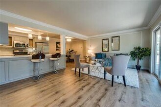 813 Via Alhambra in Laguna Woods, CA - Building Photo - Building Photo