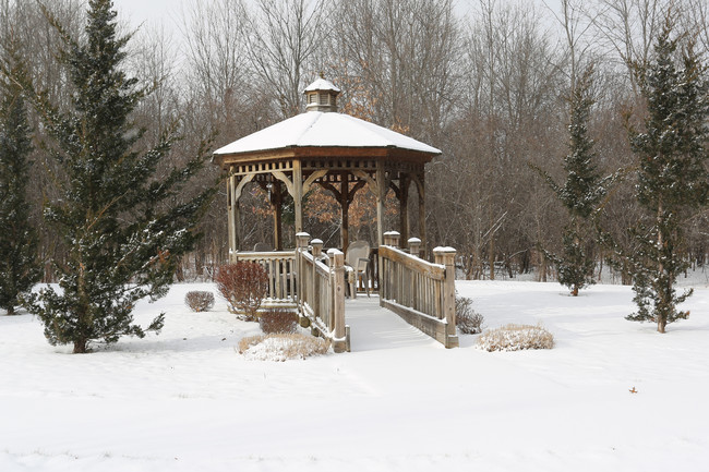 Clayton Heights Apartments in Geneseo, NY - Building Photo - Building Photo