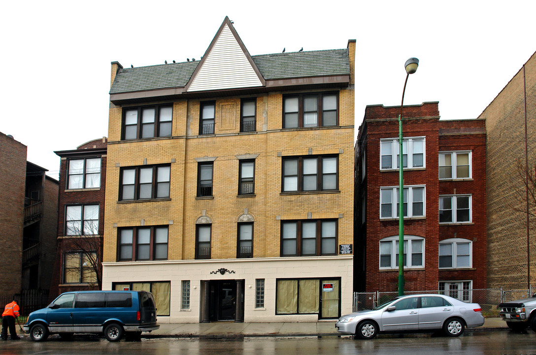 4934-4936 N Kedzie in Chicago, IL - Building Photo