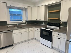 929 E 57th St in Tacoma, WA - Building Photo - Building Photo