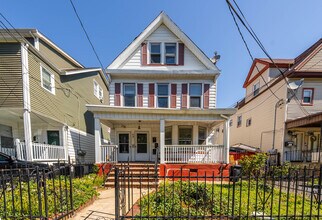 69 Marion Ave, Unit 1 in Newark, NJ - Building Photo - Building Photo