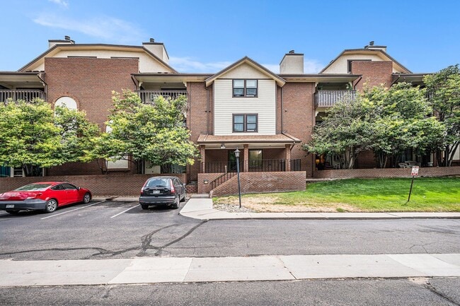 13950 E Oxford Pl in Aurora, CO - Building Photo - Building Photo