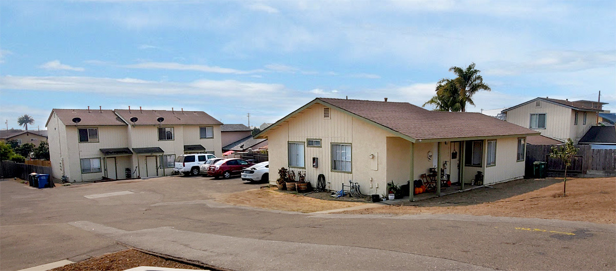 2106 Wilmar Ave in Oceano, CA - Building Photo