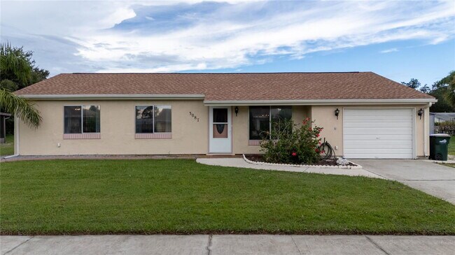 3087 Idlewood St in North Port, FL - Foto de edificio - Building Photo