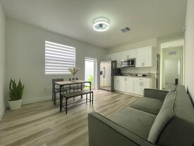 13376 SW 184th Ter in Quail Heights, FL - Building Photo