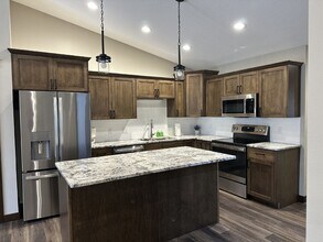 1600 Kyler St in Altoona, WI - Building Photo - Building Photo