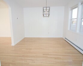 32 May St-Unit -34 in Naugatuck, CT - Building Photo - Building Photo