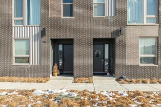North Bank Townhomes in Philadelphia, PA - Building Photo - Building Photo