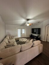 8426 Greystone Dr in Lakeland, FL - Building Photo - Building Photo