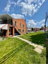1453 Woodbine St, Unit 2 in Pittsburgh, PA - Building Photo