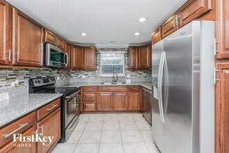 9021 St Clair Ln in Port Richey, FL - Building Photo - Building Photo