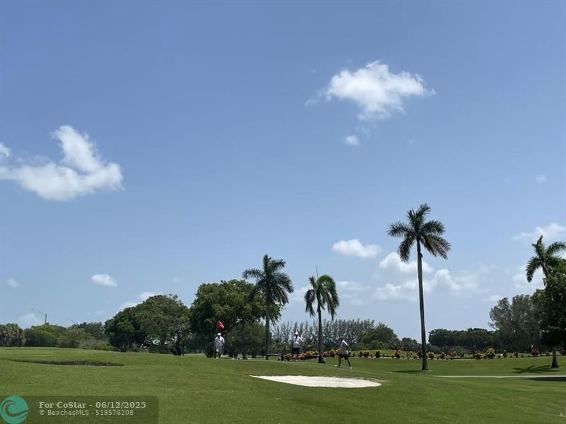 8900 Washington St in Hollywood, FL - Building Photo